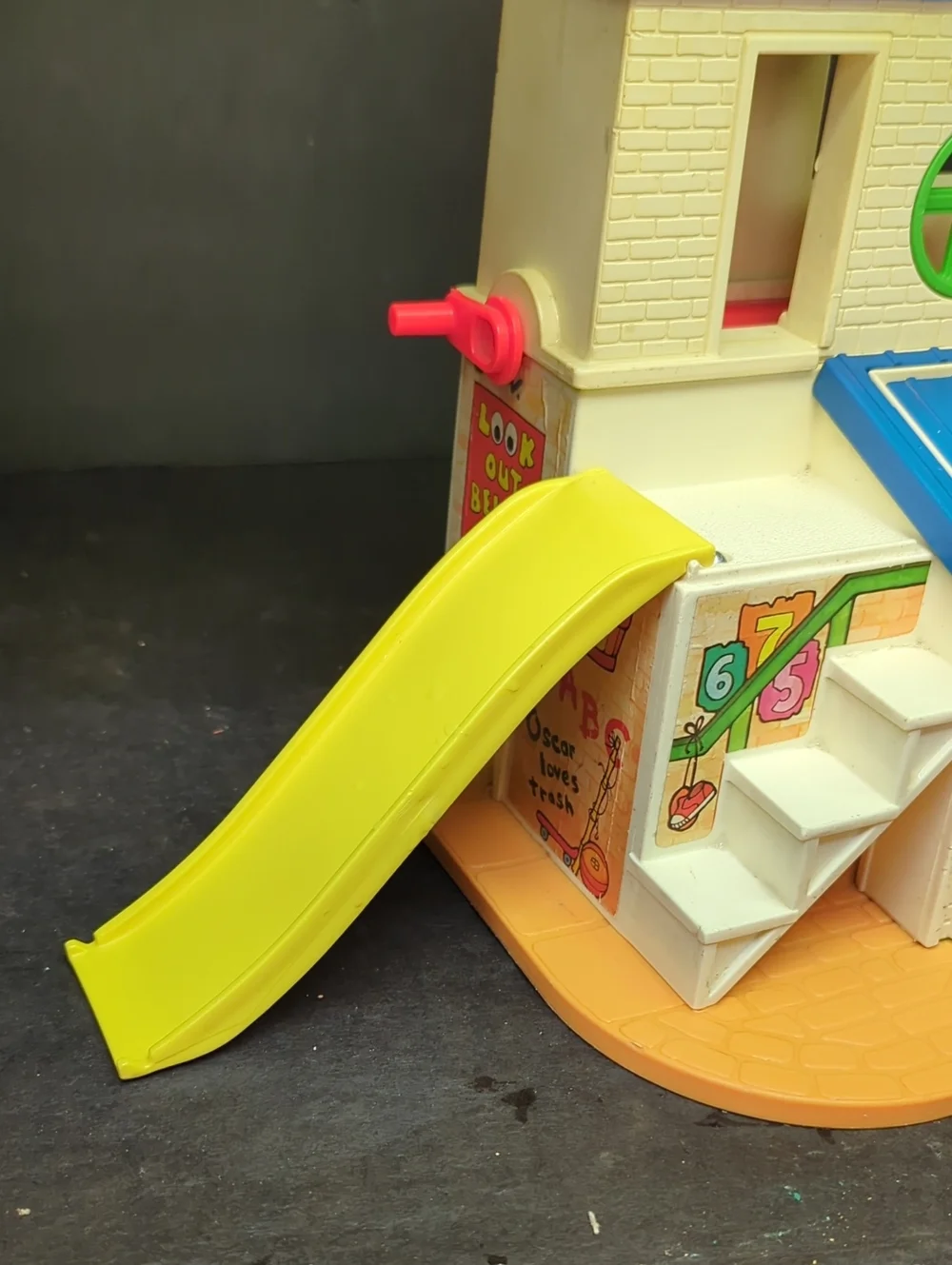 #7 Sesame Street Clubhouse #937, & figures, little people Fisher Price